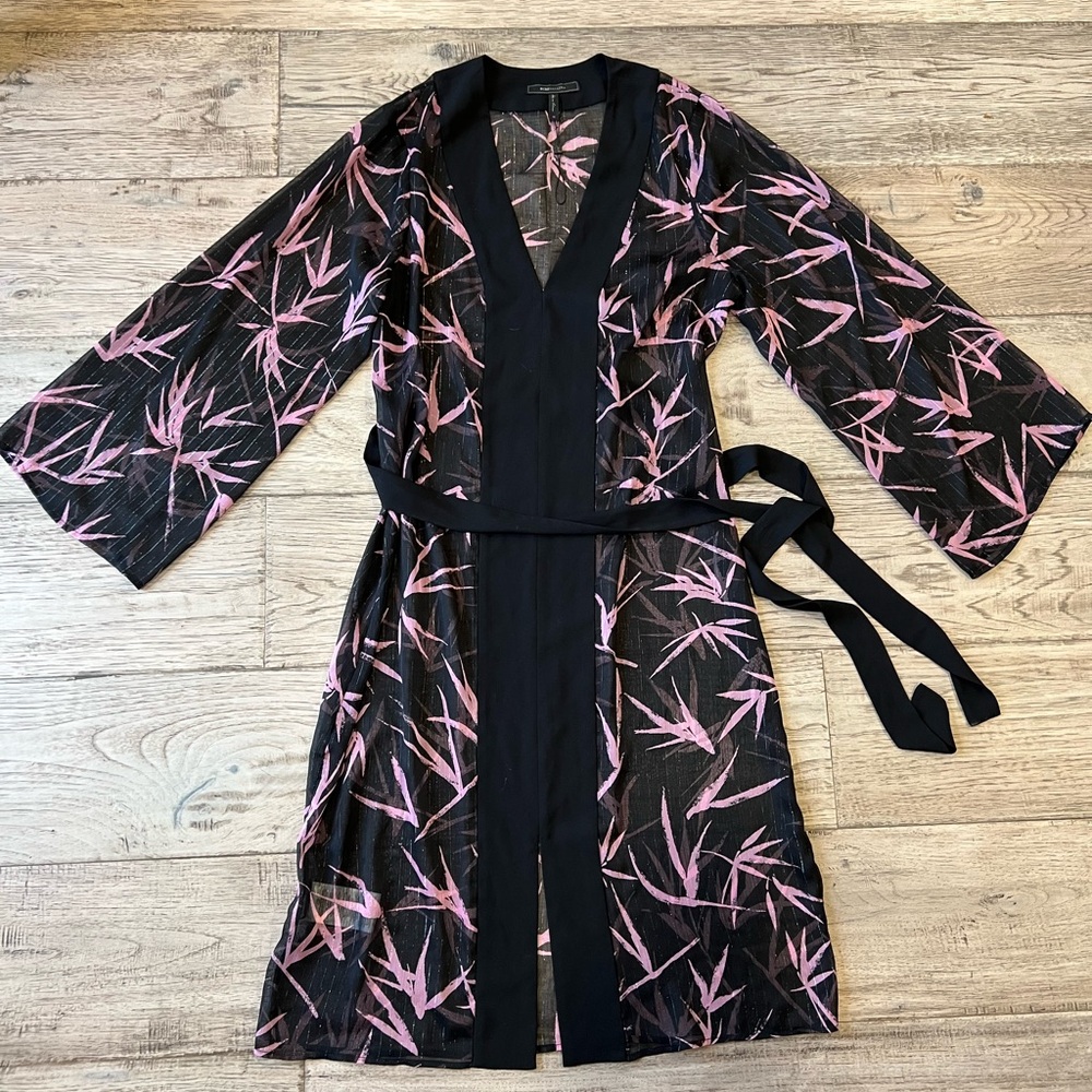BCBGMAXAZRIA Printed Kimono Dress Black Size M With No Lining